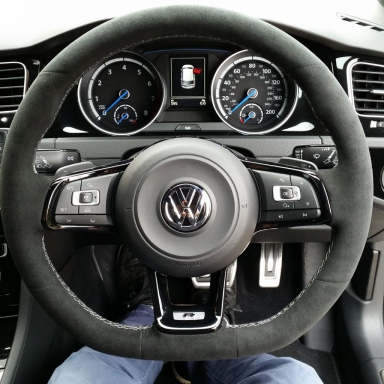 Aftermarket Steering Wheels - Modifying your Golf R MK7 - VWROC - VW R ...