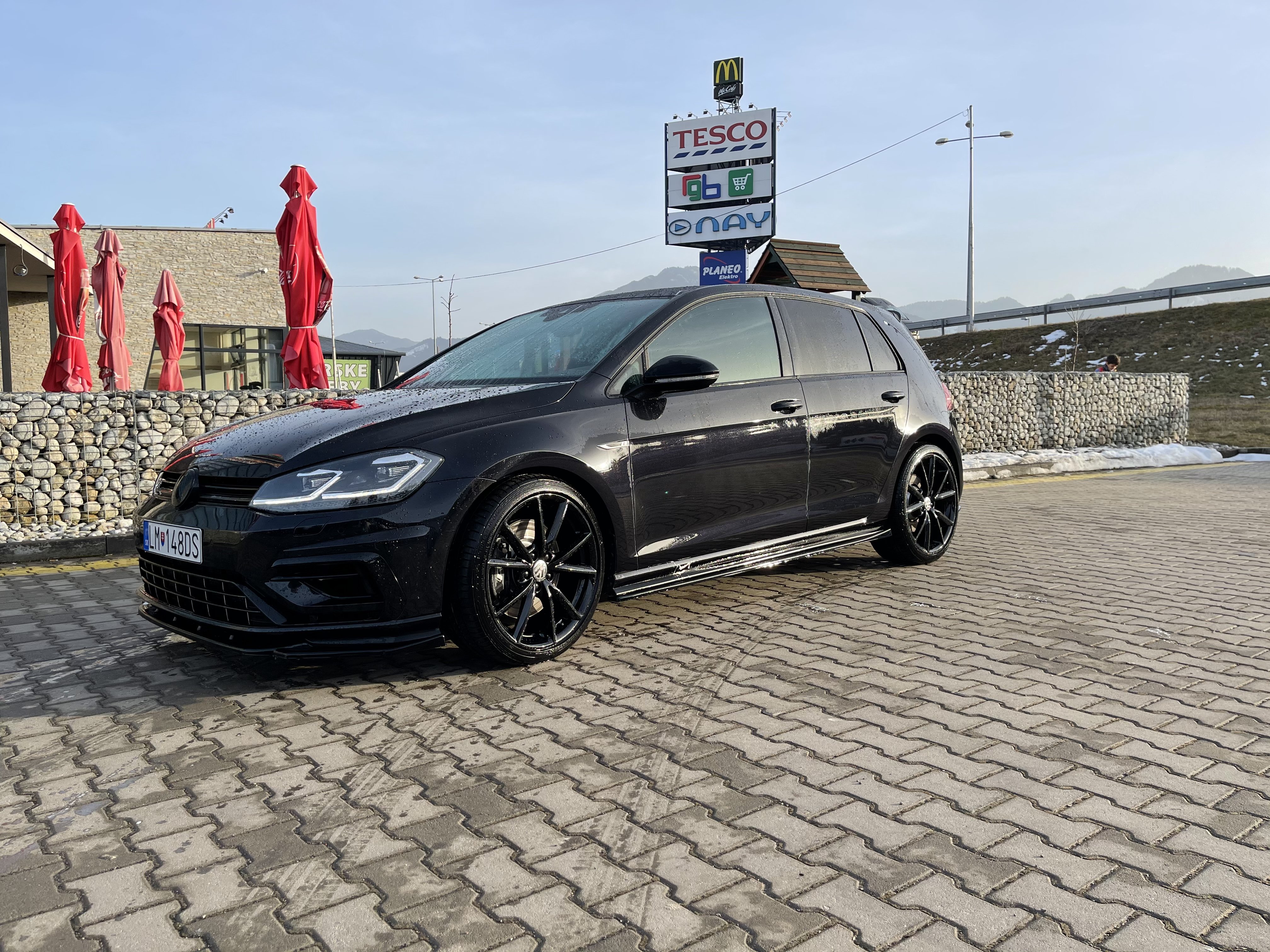 CUP front spoiler lip black gloss for VW Golf 7 GTI 13-20