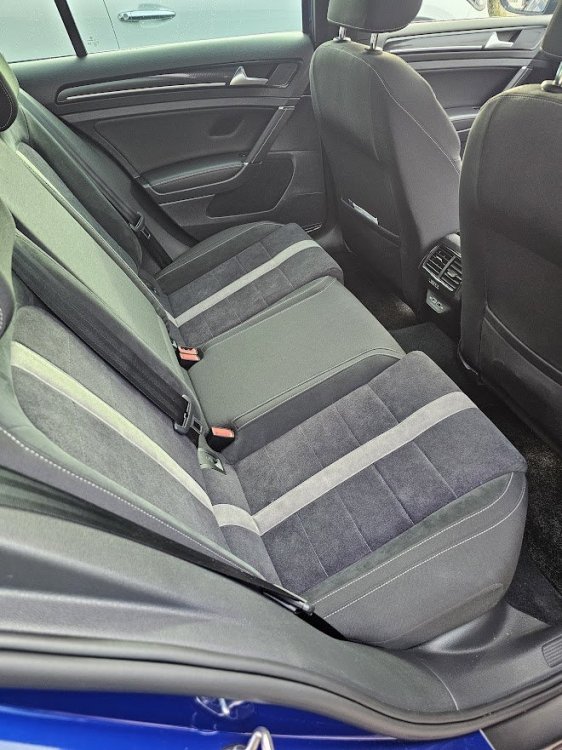 RearSeat.jpg